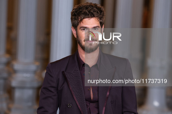 Andrew Garfield arrives at the 13th Annual LACMA Art + Film Gala 2024 presented by Gucci held at the Los Angeles County Museum of Art on Nov...