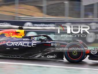 Max Verstappen of the Netherlands drives the Oracle Red Bull Racing RB20 Honda RBPT during the Formula 1 Lenovo Grande Premio De Sao Paulo 2...