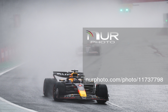 Max Verstappen of the Netherlands drives the Oracle Red Bull Racing RB20 Honda RBPT during the Formula 1 Lenovo Grande Premio De Sao Paulo 2...