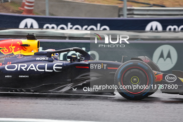 Max Verstappen of the Netherlands drives the Oracle Red Bull Racing RB20 Honda RBPT during the Formula 1 Lenovo Grande Premio De Sao Paulo 2...