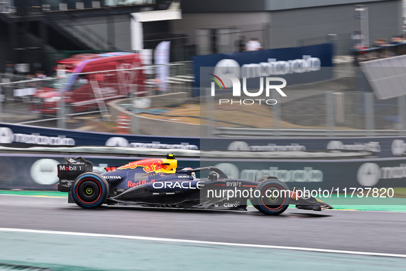 Sergio Perez of Mexico drives the (11) Oracle Red Bull Racing RB20 Honda RBPT during the Formula 1 Lenovo Grande Premio De Sao Paulo 2024 in...