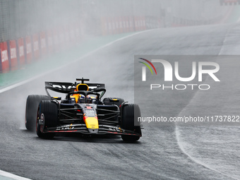 Max Verstappen of the Netherlands drives the Oracle Red Bull Racing RB20 Honda RBPT during the Formula 1 Lenovo Grande Premio De Sao Paulo 2...