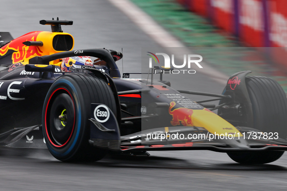 Max Verstappen of the Netherlands drives the Oracle Red Bull Racing RB20 Honda RBPT during the Formula 1 Lenovo Grande Premio De Sao Paulo 2...