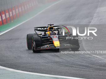 Max Verstappen of the Netherlands drives the Oracle Red Bull Racing RB20 Honda RBPT during the Formula 1 Lenovo Grande Premio De Sao Paulo 2...