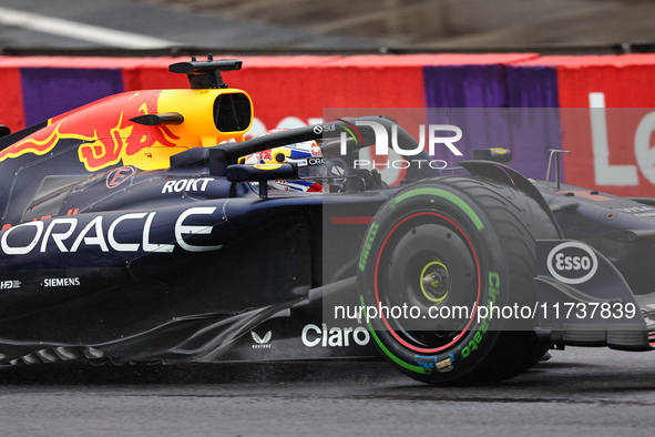 Max Verstappen of the Netherlands drives the Oracle Red Bull Racing RB20 Honda RBPT during the Formula 1 Lenovo Grande Premio De Sao Paulo 2...