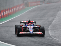 Liam Lawson of New Zealand drives the (30) Visa Cash app RB VCARB01 Honda RBPT during the Formula 1 Lenovo Grande Premio De Sao Paulo 2024 i...