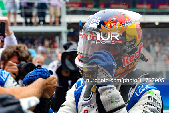 Yuki Tsunoda of Japan drives the (22) Visa Cash app RB VCARB01 Honda RBPT during the Formula 1 Lenovo Grande Premio De Sao Paulo 2024 in Sao...