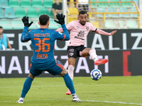 Roberto Insigne of Palermo FC is in action during the Serie B match between Palermo and Cittadella at the Stadio ''Renzo Barbera'' in Palerm...