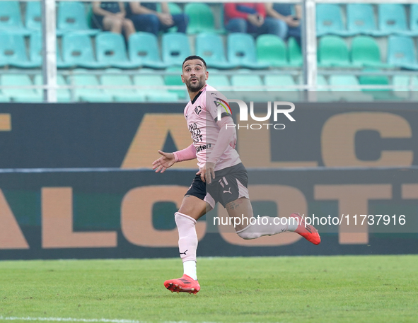 Roberto Insigne of Palermo FC is in action during the Serie B match between Palermo and Cittadella at the Stadio ''Renzo Barbera'' in Palerm...