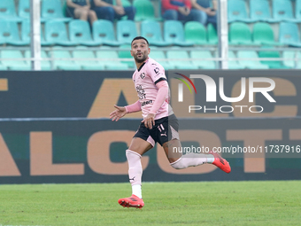 Roberto Insigne of Palermo FC is in action during the Serie B match between Palermo and Cittadella at the Stadio ''Renzo Barbera'' in Palerm...