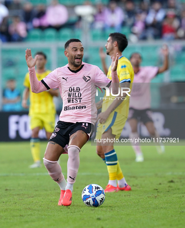 Roberto Insigne of Palermo FC is in action during the Serie B match between Palermo and Cittadella at the Stadio ''Renzo Barbera'' in Palerm...