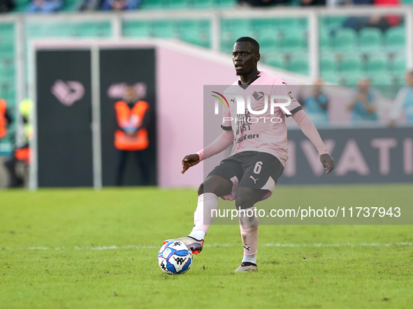 Claudio Gomes of Palermo FC plays during the Serie B match between Palermo and Cittadella at the Stadio ''Renzo Barbera'' in Palermo, Italy,...