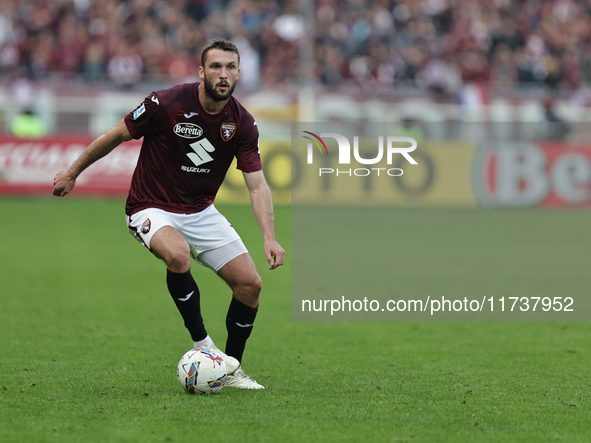 Sebastian Walukiewicz participates in the Serie A 2024-2025 match between Torino and Fiorentina in Torino, Italy, on November 3, 2024. 