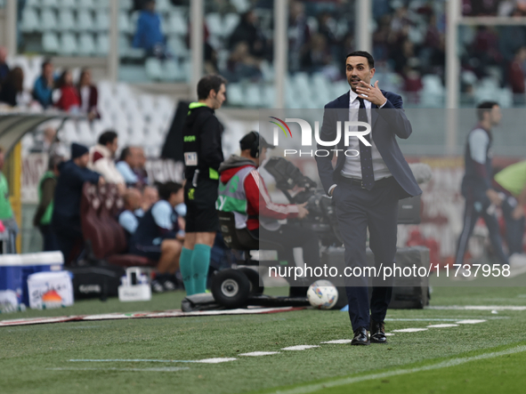 Raffaele Palladino participates in the Serie A 2024-2025 match between Torino and Fiorentina in Torino, Italy, on November 3, 2024. 