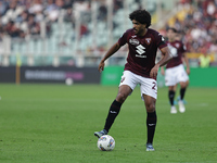 Sa?l Coco participates in the Serie A 2024-2025 match between Torino and Fiorentina in Torino, Italy, on November 3, 2024. (