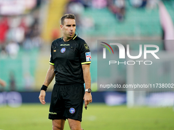 Referee Francesco Fourneau officiates the Serie B match between Palermo and Cittadella at the Stadio ''Renzo Barbera'' in Palermo, Italy, on...