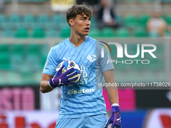 Sebastiano Desplanches of Palermo FC is in action during the Serie B match between Palermo and Cittadella at the Stadio ''Renzo Barbera'' in...