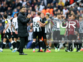 Arsenal manager Mikel Arteta applauds their traveling fans during the Premier League match between Newcastle United and Arsenal at St. James...