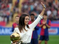 Aitana Bonmati offers her second Ballon d'Or to the supporters before the match between FC Barcelona and RCD Espanyol, corresponding to week...