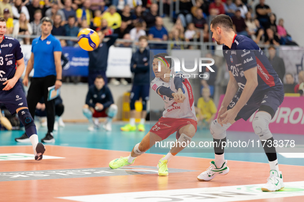 ERIK SHOJI participates in a match of the PLUS Liga between Stal Nysa and ZAKSA Kedzierzyn Kozle in Nysa, Poland, on November 3, 2024. 