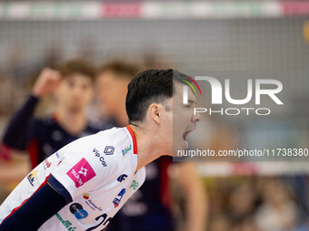 ERIK SHOJI participates in a match of the PLUS Liga between Stal Nysa and ZAKSA Kedzierzyn Kozle in Nysa, Poland, on November 3, 2024. (