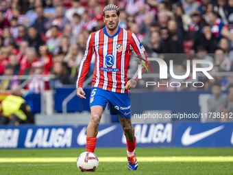 Rodrigo De Paul of Atletico de Madrid is in action with the ball during the La Liga EA Sports 2024/25 football match between Atletico de Mad...