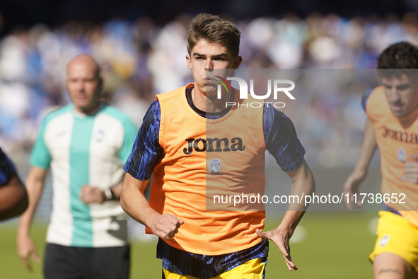 Charles De Ketelaere of Atalanta BC warms up before the Serie A match between SSC Napoli and Atalanta BC at Stadio Diego Armando Maradona Na...