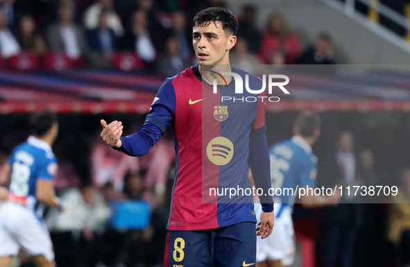 Pedri plays during the match between FC Barcelona and RCD Espanyol, corresponding to week 12 of LaLiga EA Sports, at the Lluis Companys Stad...