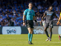 Referee Daniele Doveri during the Serie A match between SSC Napoli and Atalanta BC at Stadio Diego Armando Maradona Naples Italy on 3 Novemb...