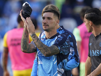 Matteo Politano of SSC Napoli applauds fans at the end of the Serie A match between SSC Napoli and Atalanta BC at Stadio Diego Armando Marad...