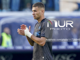 Alessandro Buongiorno of SSC Napoli applauds fans at the end of the Serie A match between SSC Napoli and Atalanta BC at Stadio Diego Armando...