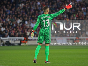 Inaki Pena plays during the match between FC Barcelona and RCD Espanyol, corresponding to week 12 of LaLiga EA Sports, at the Lluis Companys...