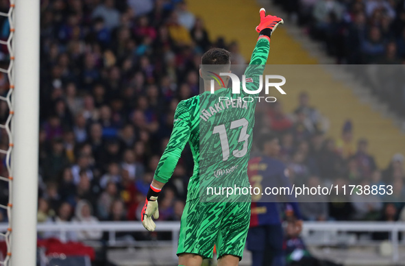 Inaki Pena plays during the match between FC Barcelona and RCD Espanyol, corresponding to week 12 of LaLiga EA Sports, at the Lluis Companys...