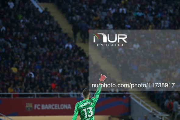 Inaki Pena plays during the match between FC Barcelona and RCD Espanyol, corresponding to week 12 of LaLiga EA Sports, at the Lluis Companys...