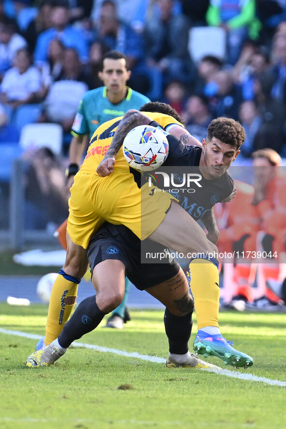 Matteo Ruggeri of Atalanta B.C. and Giovanni Di Lorenzo of S.S.C. Napoli are in action during the 11th day of the Serie A Championship betwe...