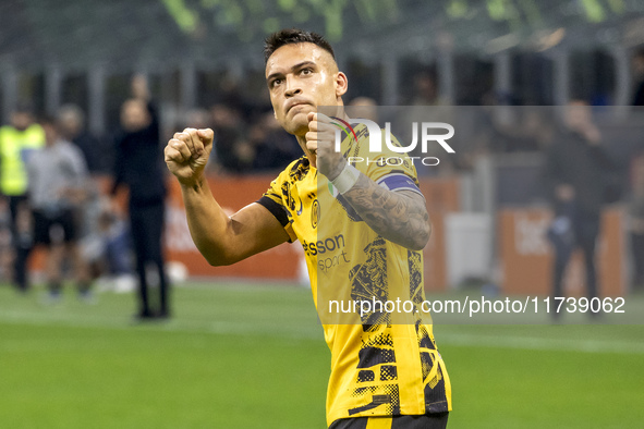 Lautaro Martinez celebrates after scoring a goal during the Serie A football match between FC Internazionale and Venezia FC at Giuseppe Meaz...