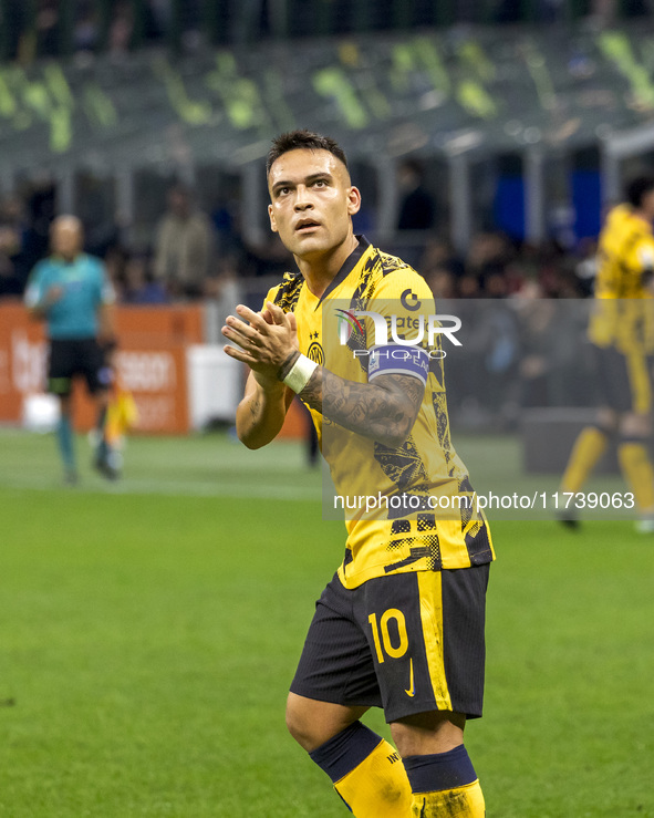 Lautaro Martinez celebrates after scoring a goal during the Serie A football match between FC Internazionale and Venezia FC at Giuseppe Meaz...