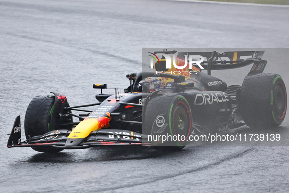 Max Verstappen of the Netherlands drives the Oracle Red Bull Racing RB20 Honda RBPT during the Formula 1 Lenovo Grande Premio De Sao Paulo 2...