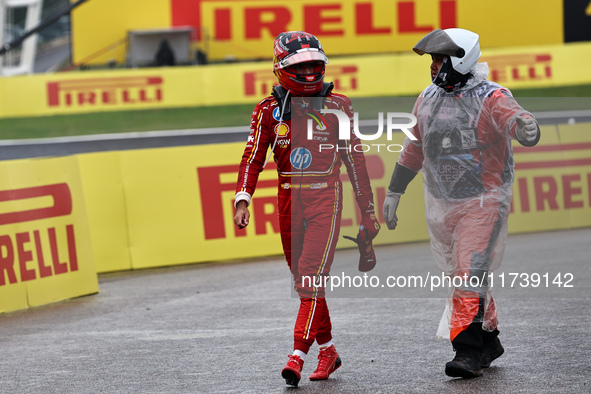 Carlos Sainz Jr. crashes during the Formula 1 Lenovo Grande Premio De Sao Paulo 2024 in Sao Paulo, Brazil, on November 3, 2024. 