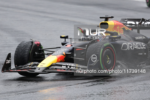 Max Verstappen of the Netherlands drives the Oracle Red Bull Racing RB20 Honda RBPT during the Formula 1 Lenovo Grande Premio De Sao Paulo 2...