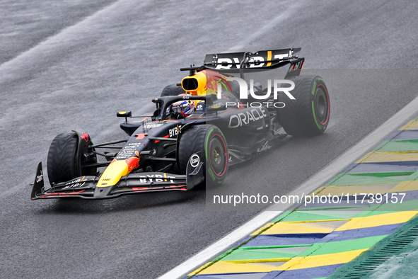 Max Verstappen of the Netherlands drives the Oracle Red Bull Racing RB20 Honda RBPT during the Formula 1 Lenovo Grande Premio De Sao Paulo 2...