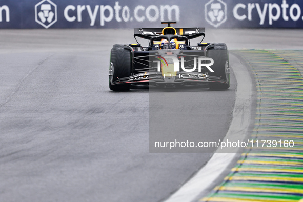 Max Verstappen of the Netherlands drives the Oracle Red Bull Racing RB20 Honda RBPT during the Formula 1 Lenovo Grande Premio De Sao Paulo 2...