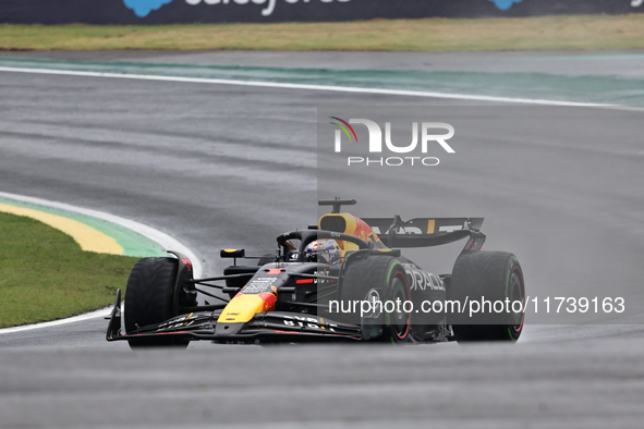 Max Verstappen of the Netherlands drives the Oracle Red Bull Racing RB20 Honda RBPT during the Formula 1 Lenovo Grande Premio De Sao Paulo 2...