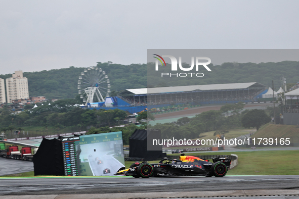 Max Verstappen of the Netherlands drives the Oracle Red Bull Racing RB20 Honda RBPT during the Formula 1 Lenovo Grande Premio De Sao Paulo 2...