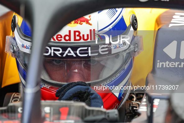 Max Verstappen of the Netherlands drives the Oracle Red Bull Racing RB20 Honda RBPT during the Formula 1 Lenovo Grande Premio De Sao Paulo 2...