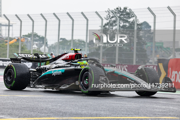 Lewis Hamilton of the UK drives the (44) Mercedes-AMG Petronas F1 Team F1 W15 E Performance Mercedes during the Formula 1 Lenovo Grande Prem...