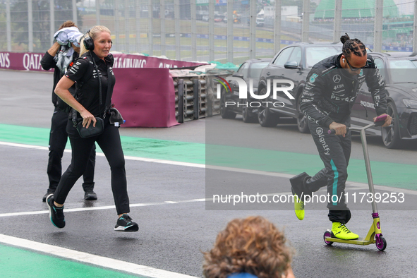 Lewis Hamilton of the UK drives the (44) Mercedes-AMG Petronas F1 Team F1 W15 E Performance Mercedes during the Formula 1 Lenovo Grande Prem...