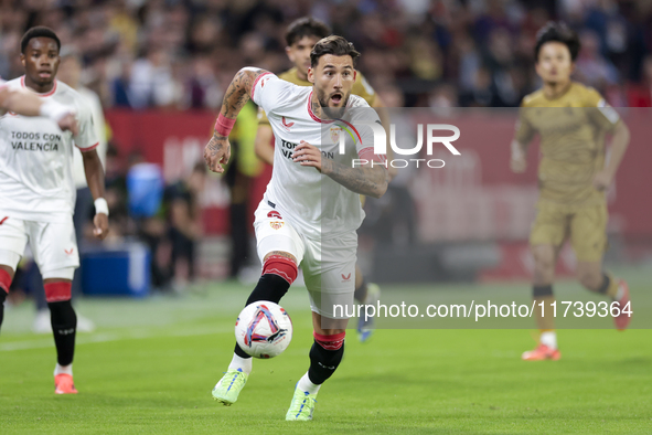 Nemanja Gudelj of Sevilla FC controls the ball during the La Liga EA Sports match between Sevilla FC and Real Sociedad at Sanchez Pizjuan in...