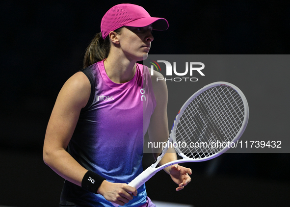 RIYADH, SAUDI ARABIA - NOVEMBER 03: Iga Swiatek of Poland during her match against Barbora Krejcikovas of Czech Republic on day 2 of the 202...