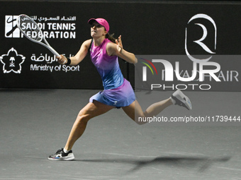 RIYADH, SAUDI ARABIA - NOVEMBER 03: Iga Swiatek of Poland during her match against Barbora Krejcikovas of Czech Republic on day 2 of the 202...